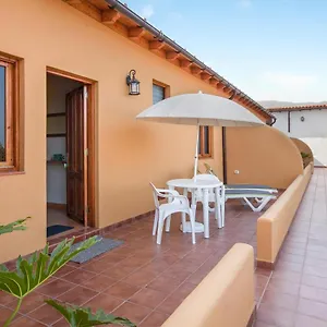 casa-quemahierro-2.tenerifehoteles.net/